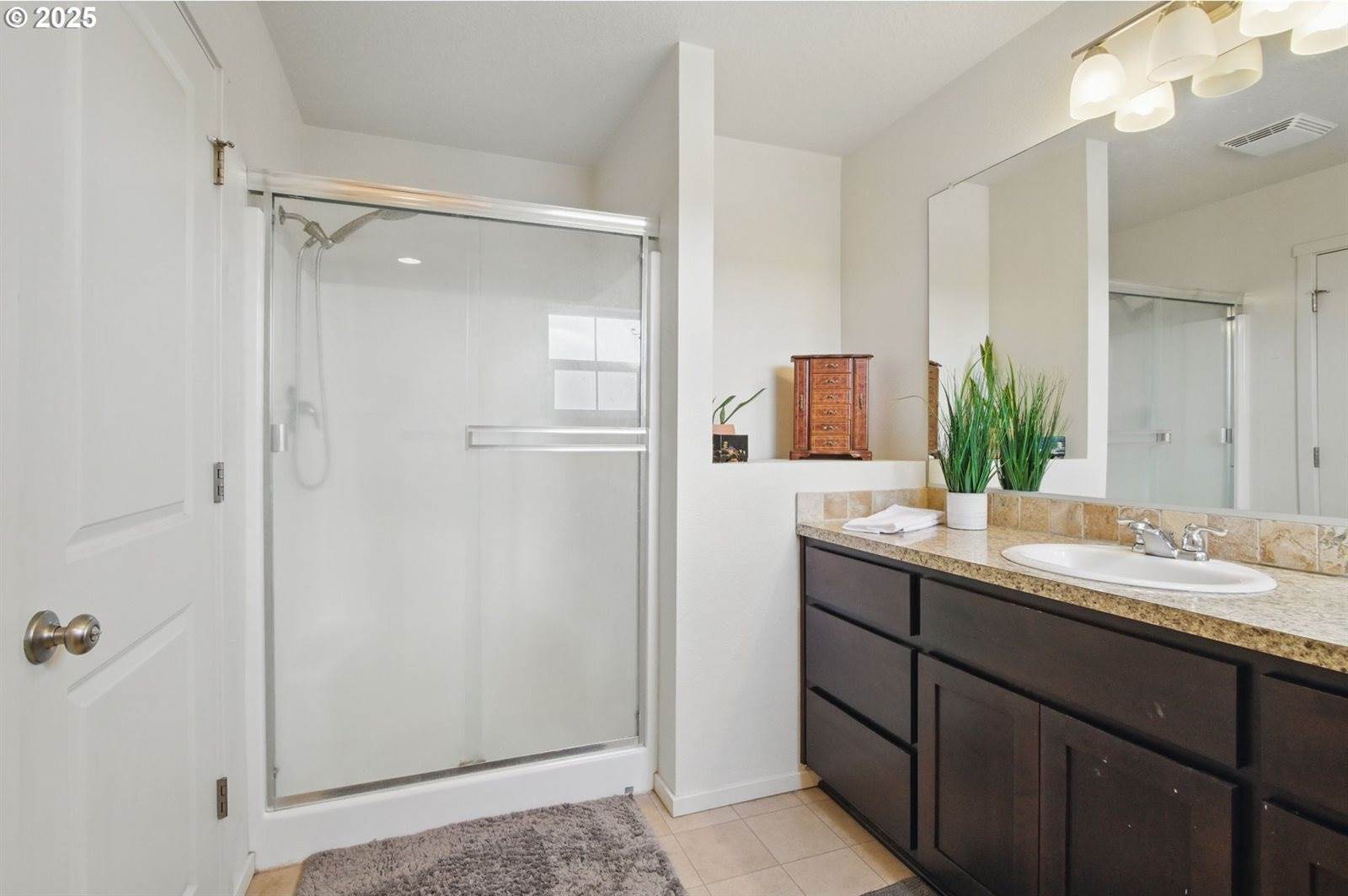 11600 NE 128TH Pl, Vancouver, WA 98682