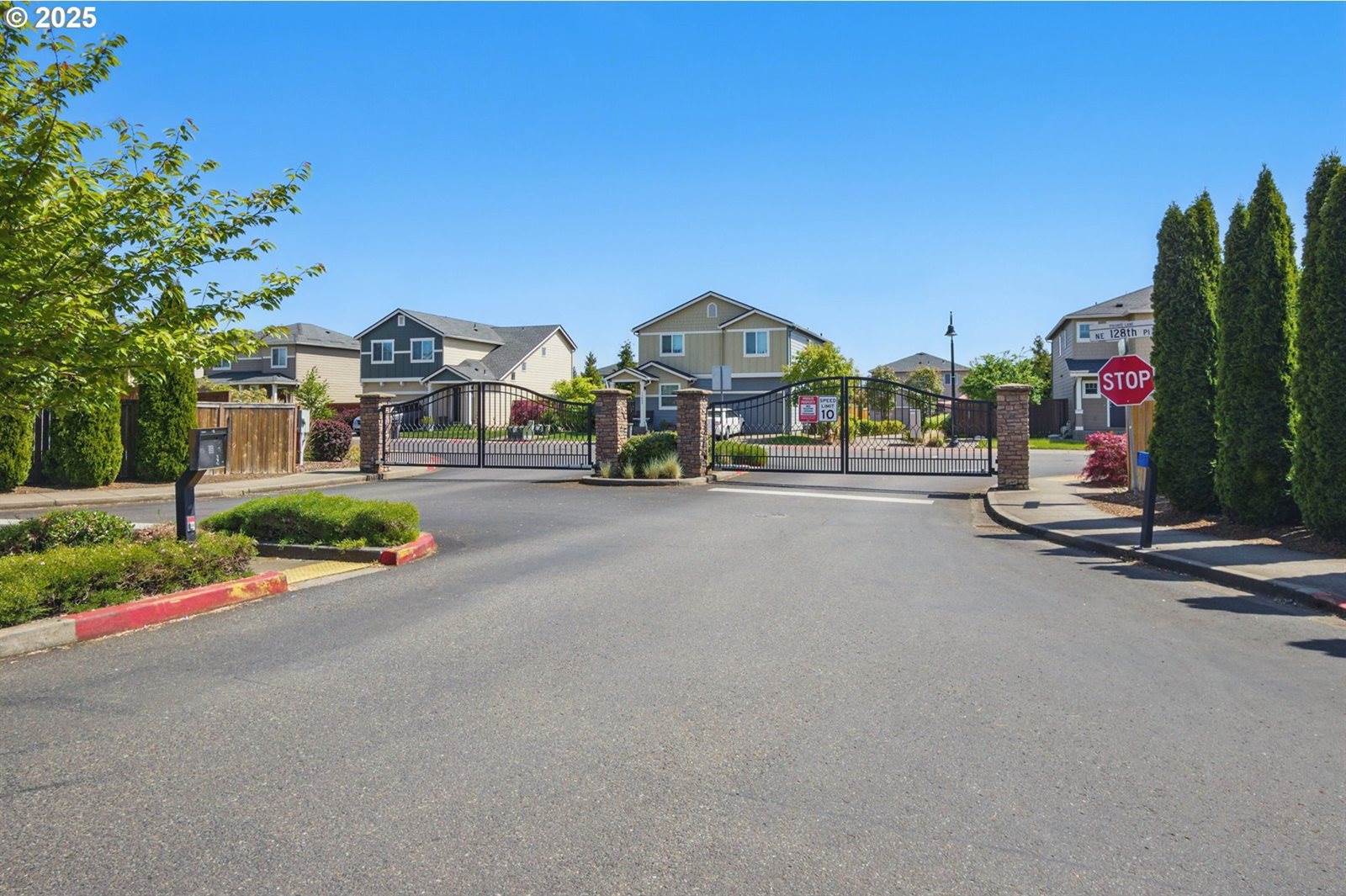 11600 NE 128TH Pl, Vancouver, WA 98682