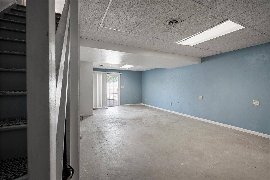 129 Stratford Drive, Buffalo Township - BUT, PA 16055