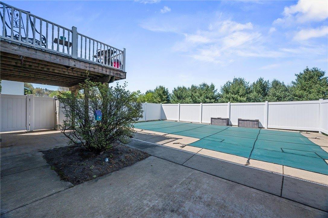 129 Stratford Drive, Buffalo Township - BUT, PA 16055