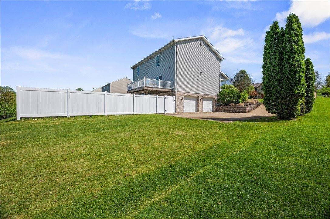 129 Stratford Drive, Buffalo Township - BUT, PA 16055