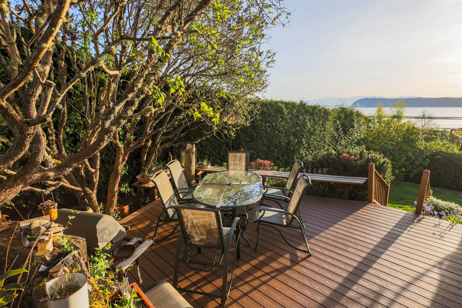 6158 Dassel Street, Clinton, WA 98236