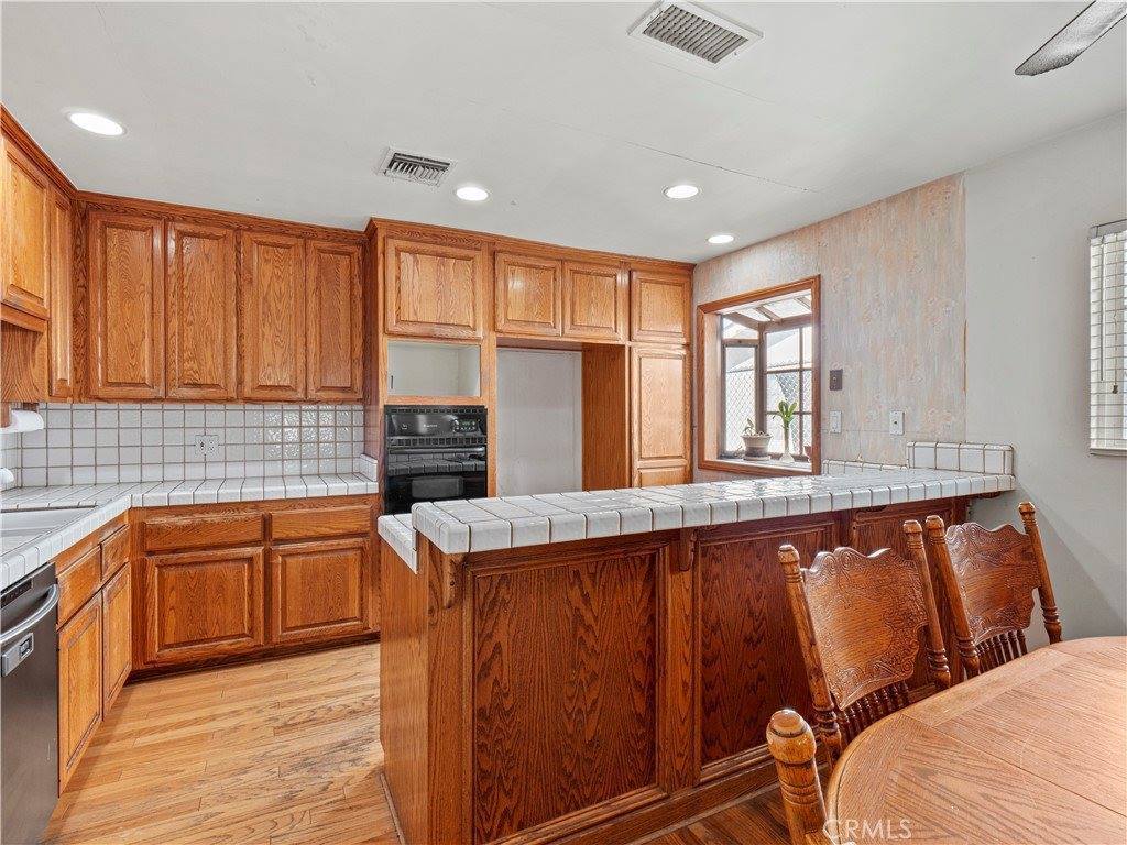 17103 Kingsbury Street, Granada Hills, CA 91344