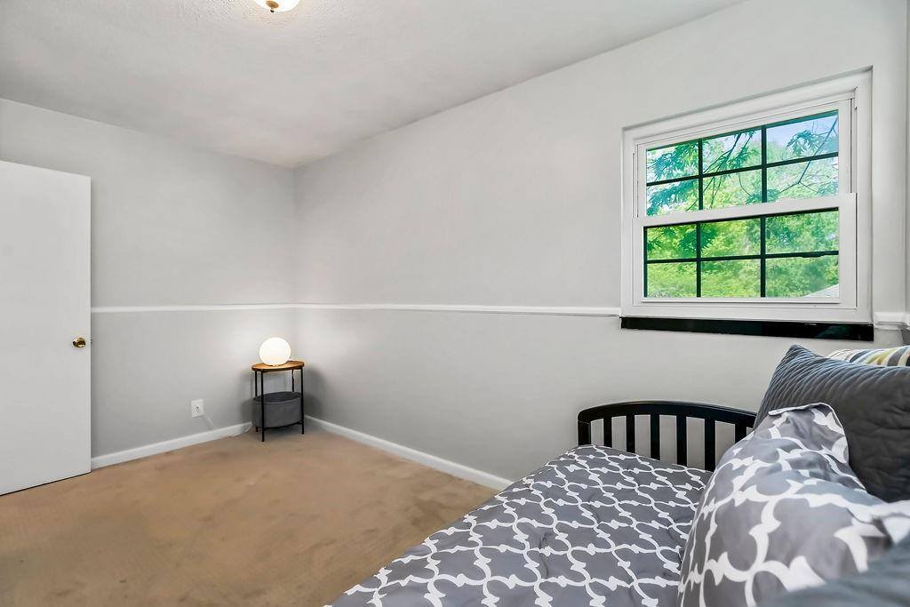 6407 West 82nd Street, Overland Park, KS 66204