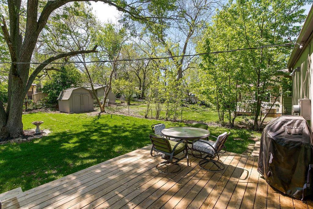 6407 West 82nd Street, Overland Park, KS 66204