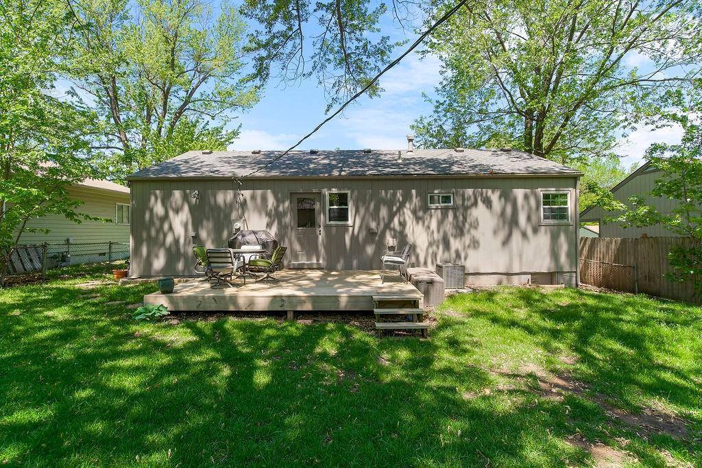 6407 West 82nd Street, Overland Park, KS 66204