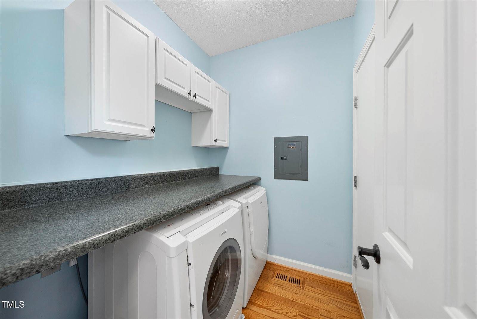 105 Sundew Lane, Cary, NC 27518