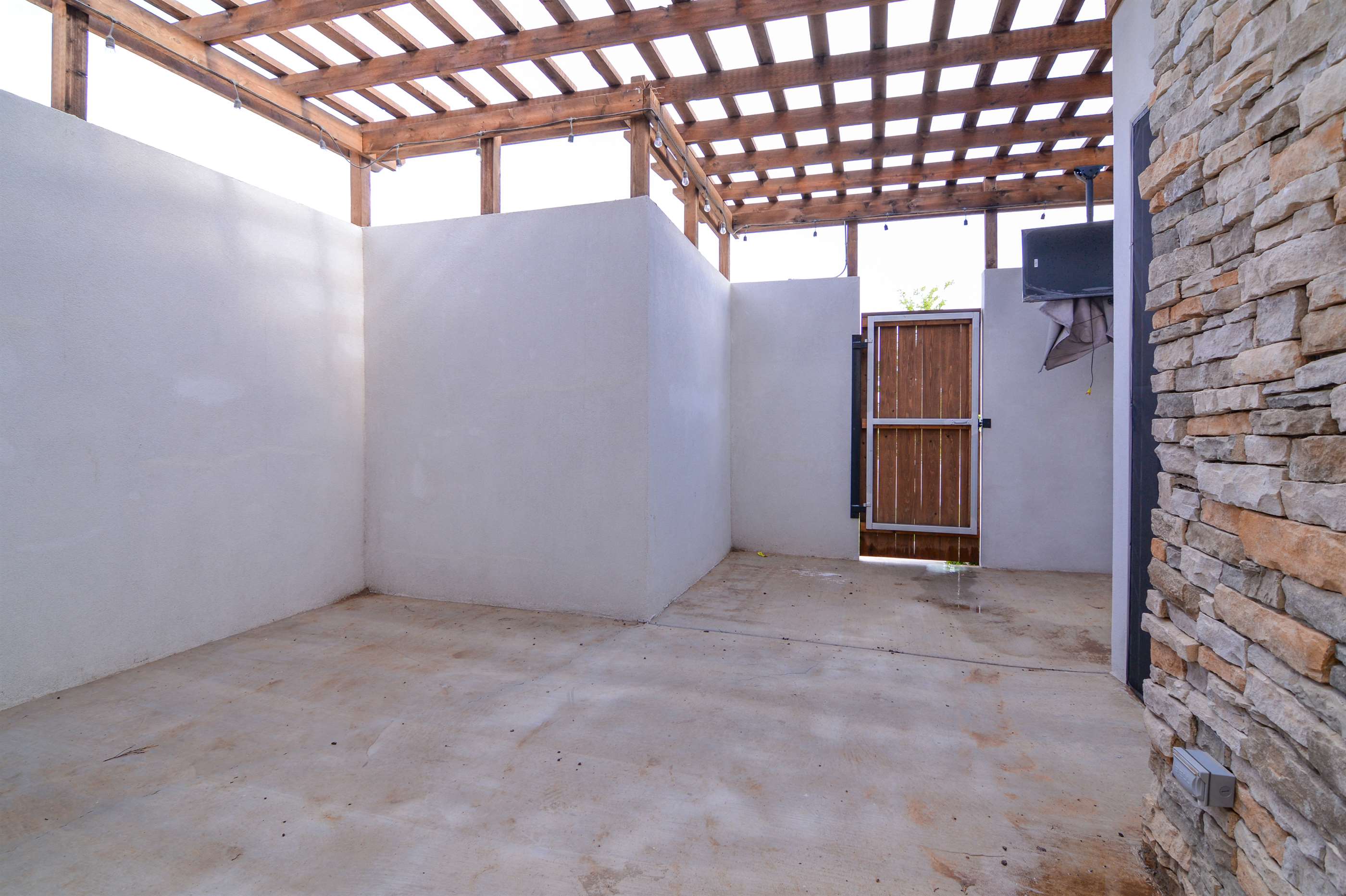 5857 111th St, Lubbock, TX 79424