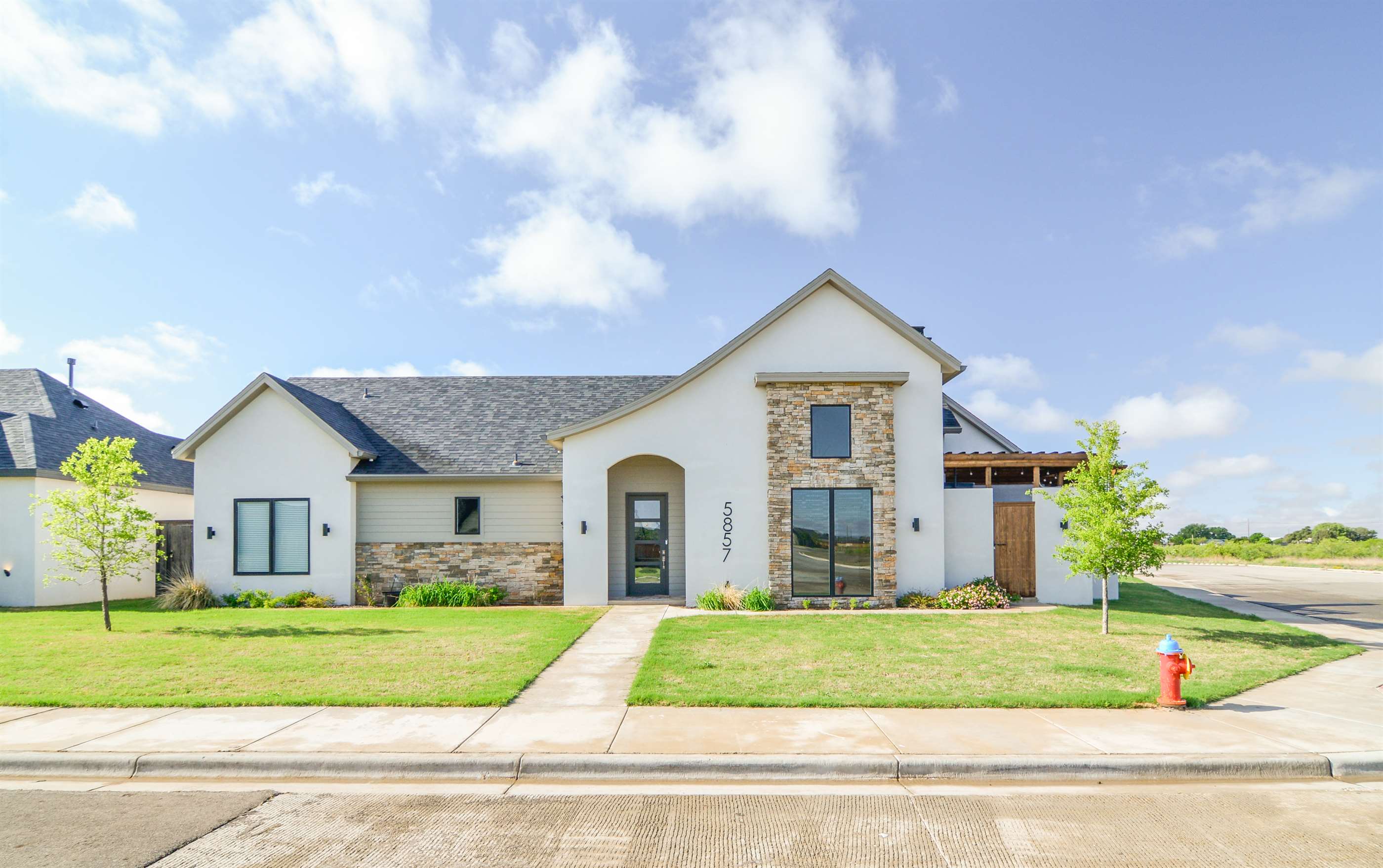 5857 111th St, Lubbock, TX 79424
