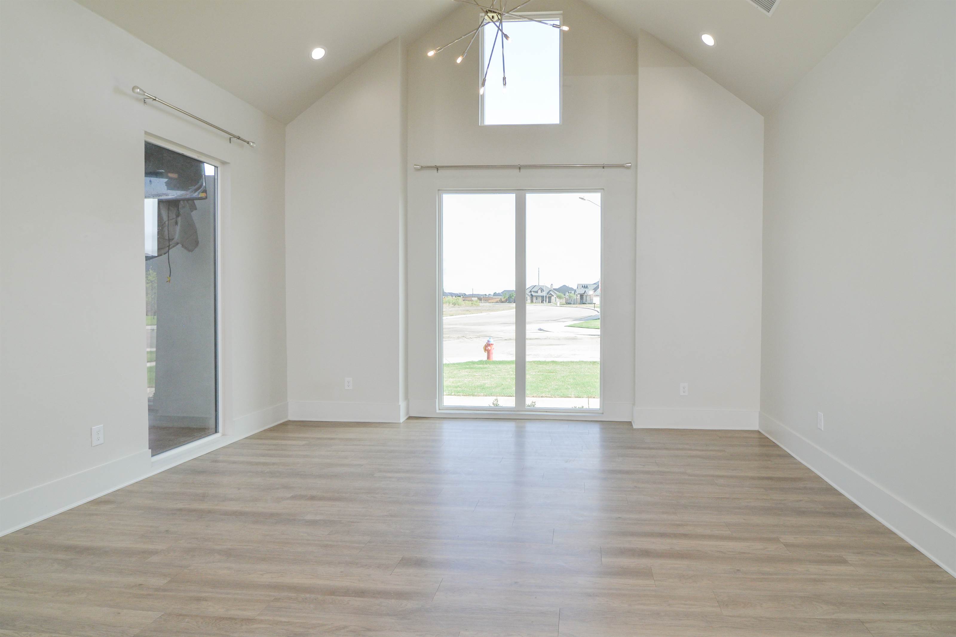 5857 111th St, Lubbock, TX 79424