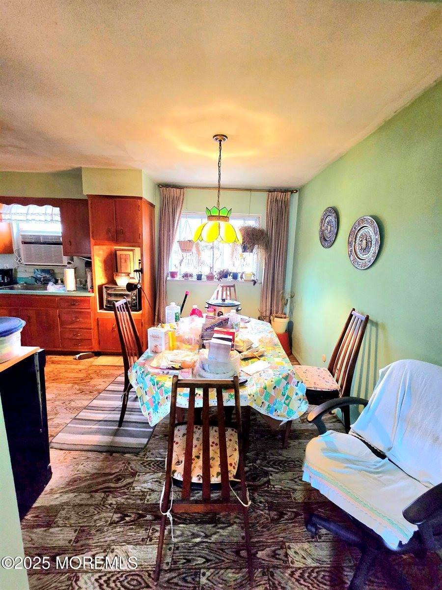 588 Pennsylvania Avenue, Brick, NJ 08724