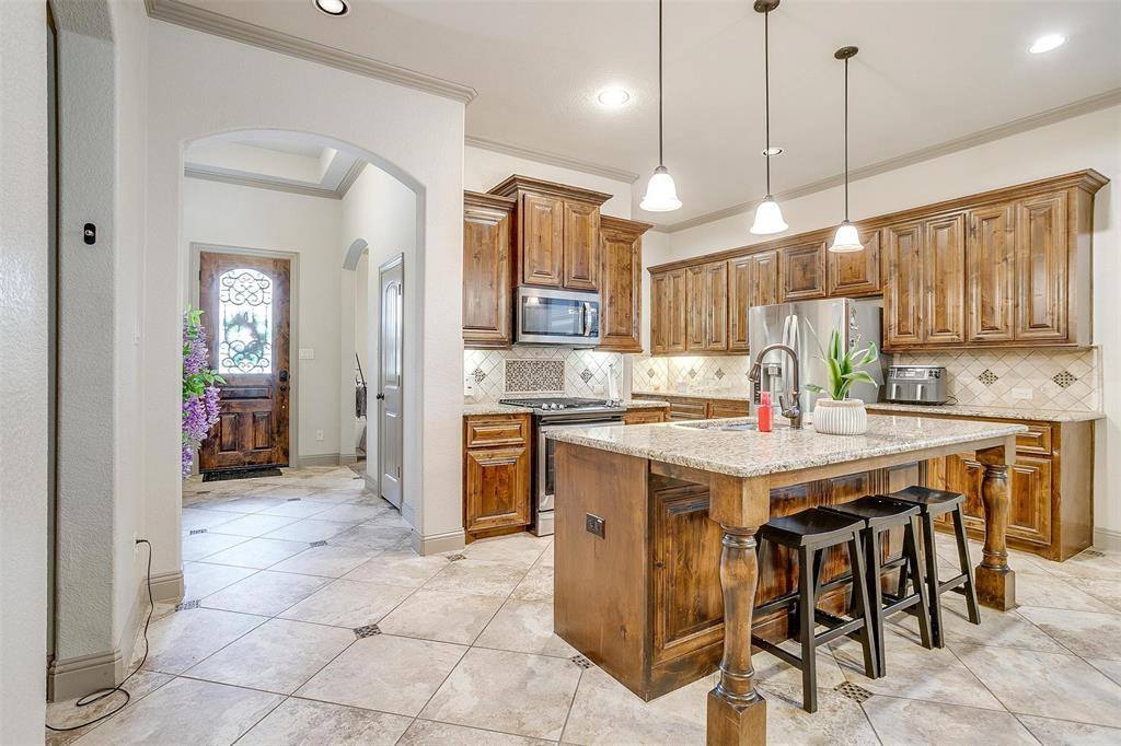 8357 Blue Periwinkle Lane, Fort Worth, TX 76123