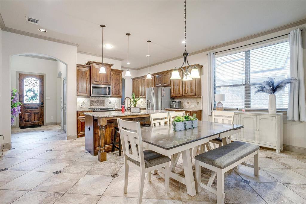 8357 Blue Periwinkle Lane, Fort Worth, TX 76123