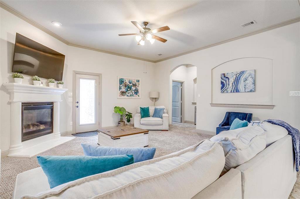 8357 Blue Periwinkle Lane, Fort Worth, TX 76123