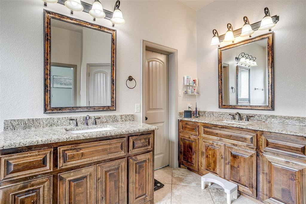 8357 Blue Periwinkle Lane, Fort Worth, TX 76123