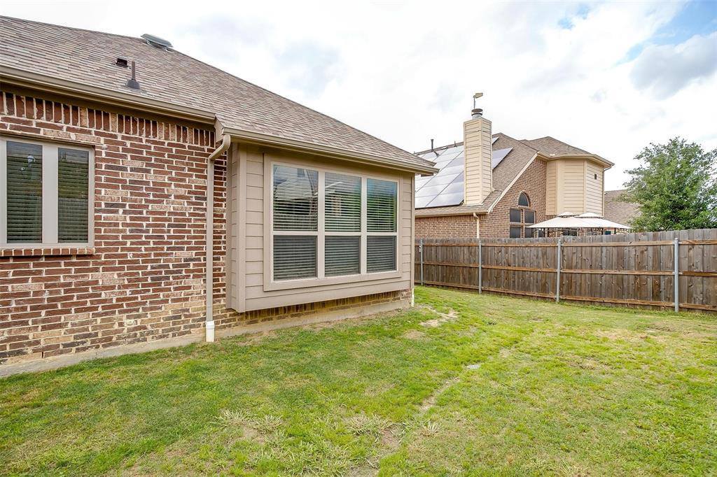 8357 Blue Periwinkle Lane, Fort Worth, TX 76123