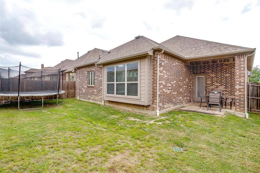8357 Blue Periwinkle Lane, Fort Worth, TX 76123