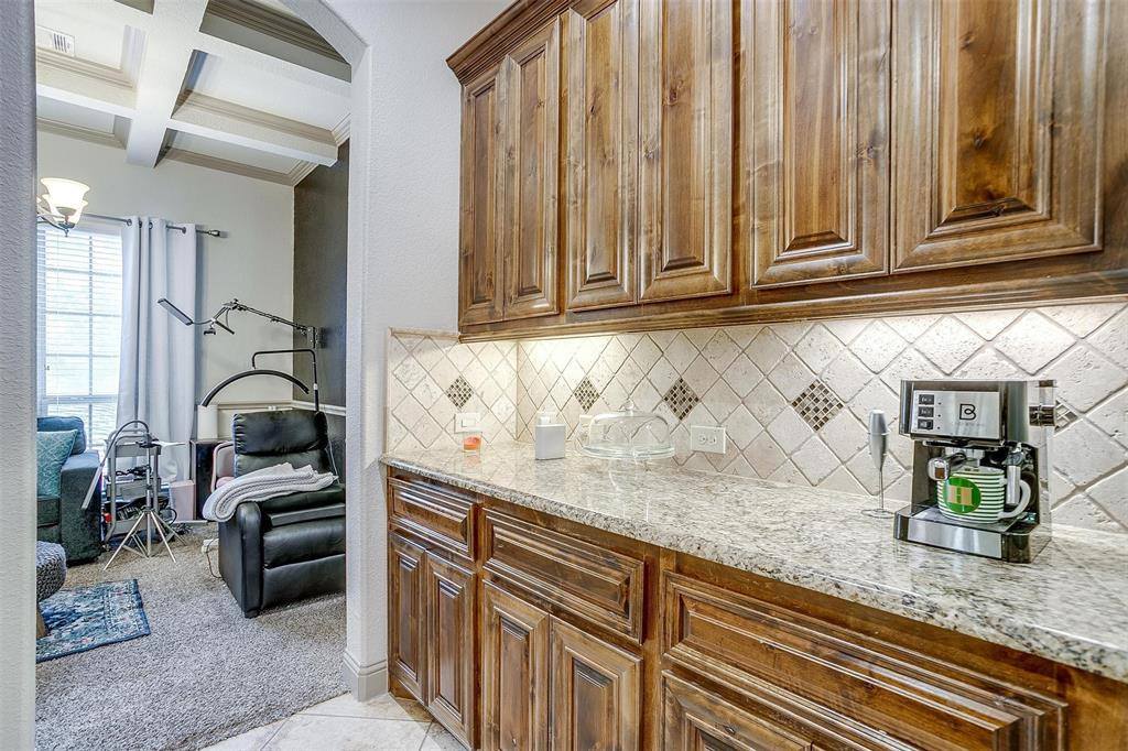 8357 Blue Periwinkle Lane, Fort Worth, TX 76123