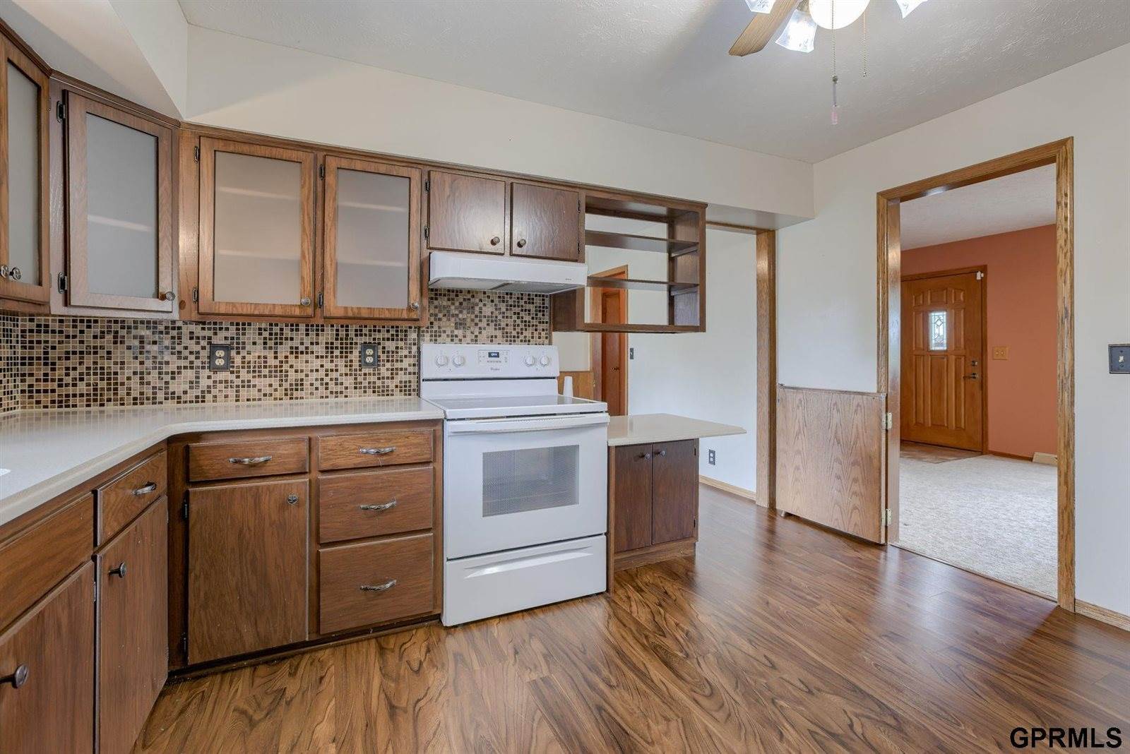 3113 South 137th Street, Omaha, NE 68144