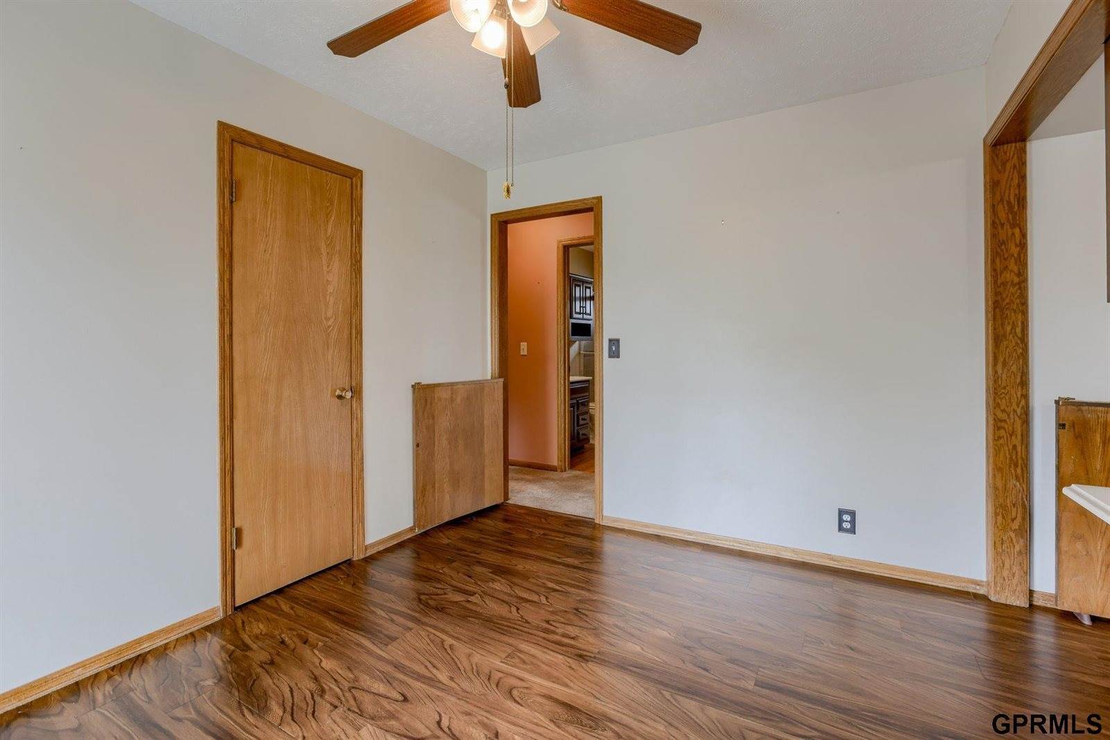 3113 South 137th Street, Omaha, NE 68144