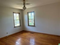 3606 Hamilton Blvd., Sioux City, IA 51104