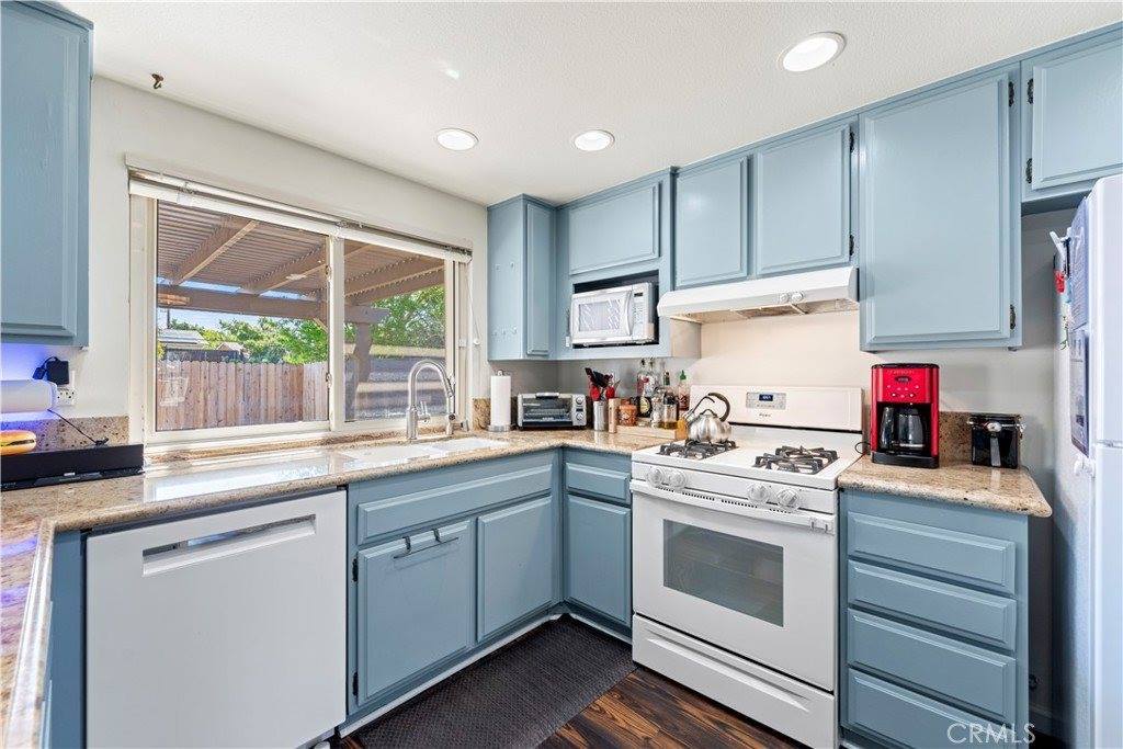 28142 Thorley Court, Canyon Country, CA 91351