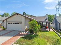 28142 Thorley Court, Canyon Country, CA 91351