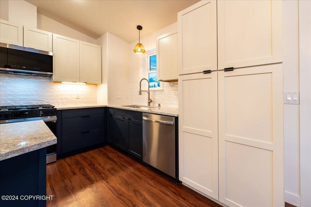 980 Refinery Loop, North Pole, AK 99705