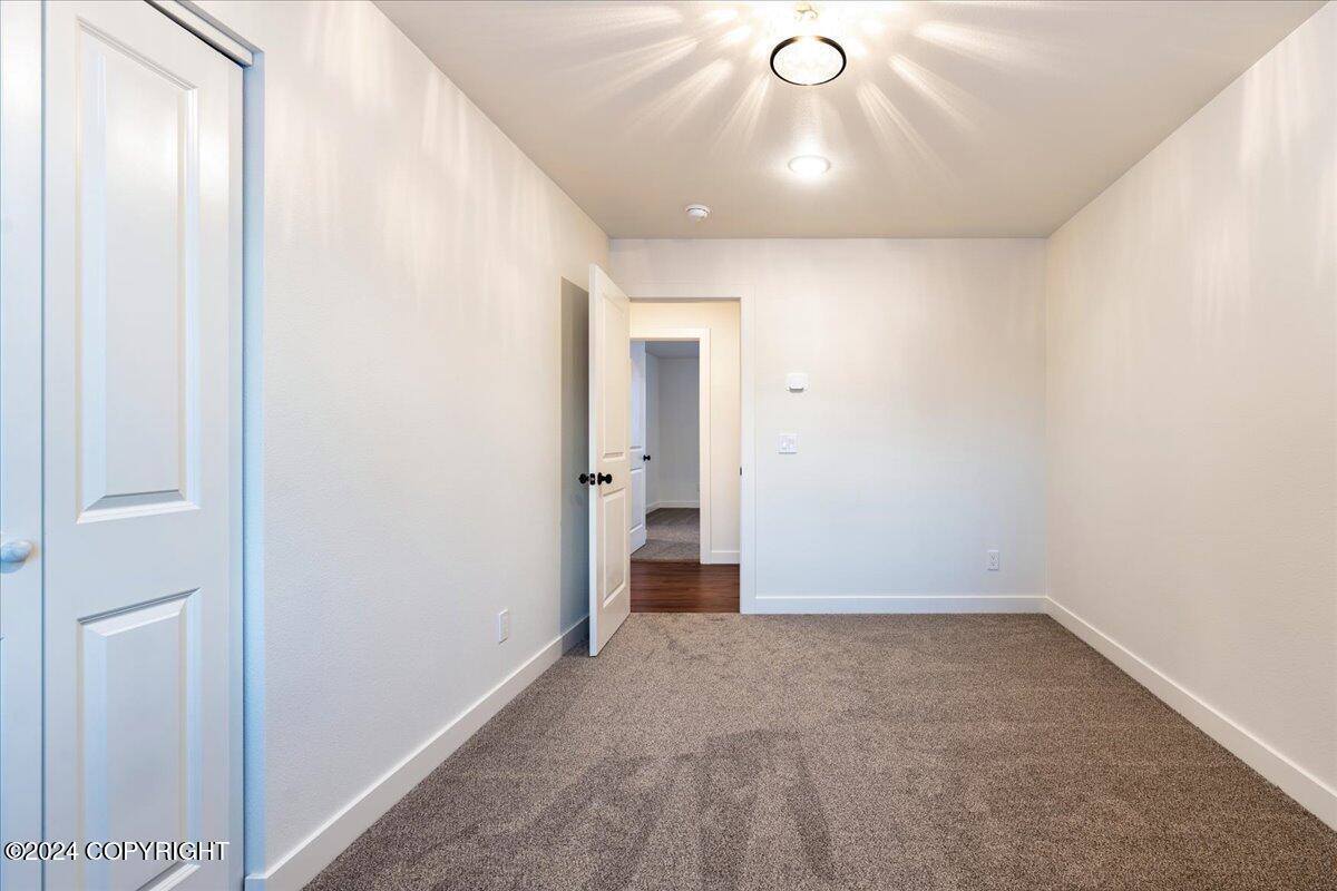 980 Refinery Loop, North Pole, AK 99705