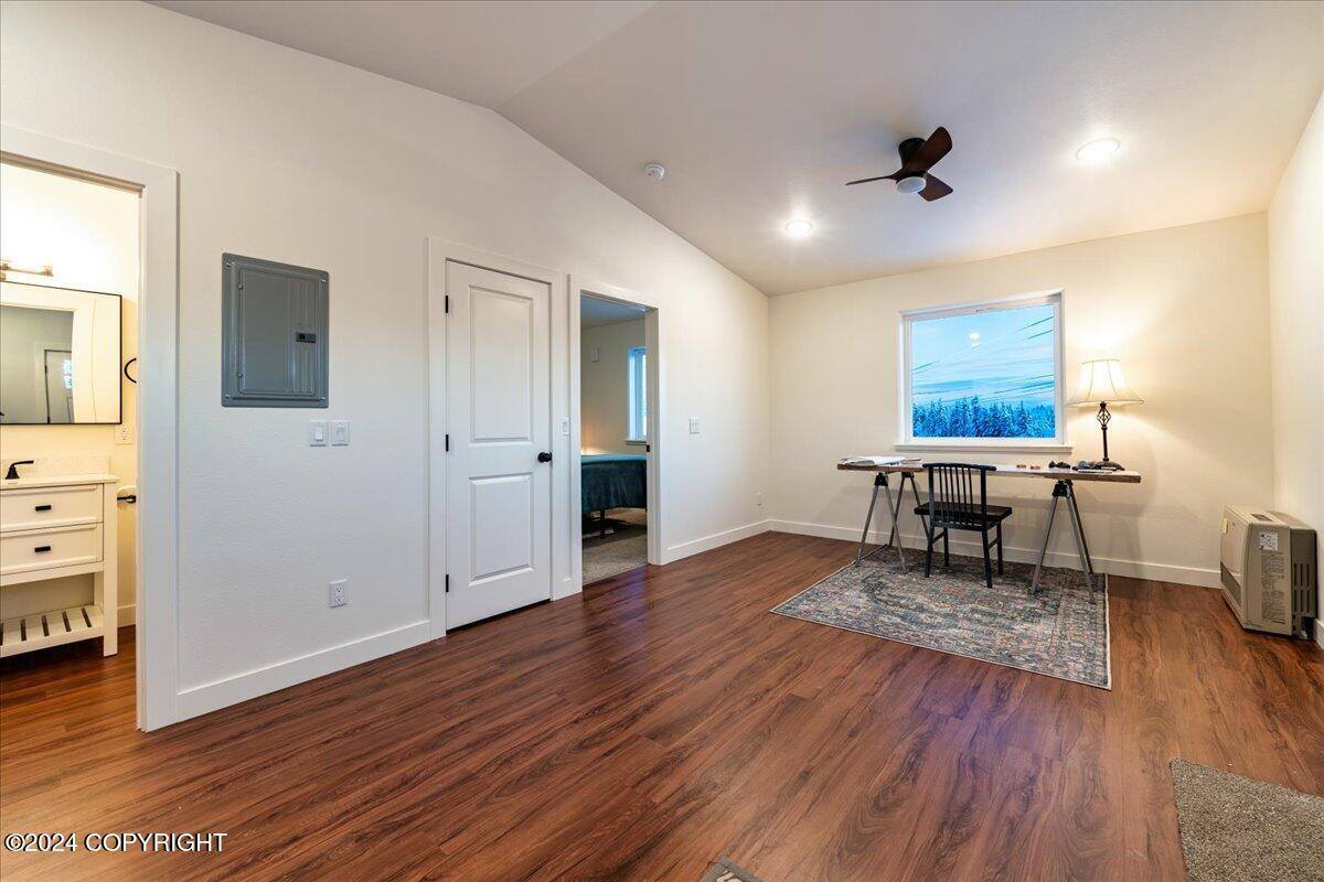 980 Refinery Loop, North Pole, AK 99705