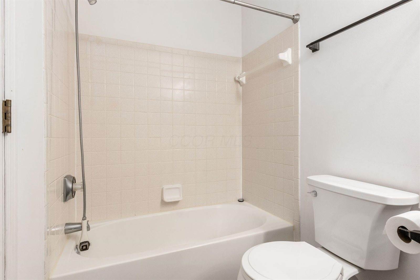 5017 Crestbury Court, Hilliard, OH 43026