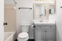 5017 Crestbury Court, Hilliard, OH 43026