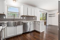 5017 Crestbury Court, Hilliard, OH 43026