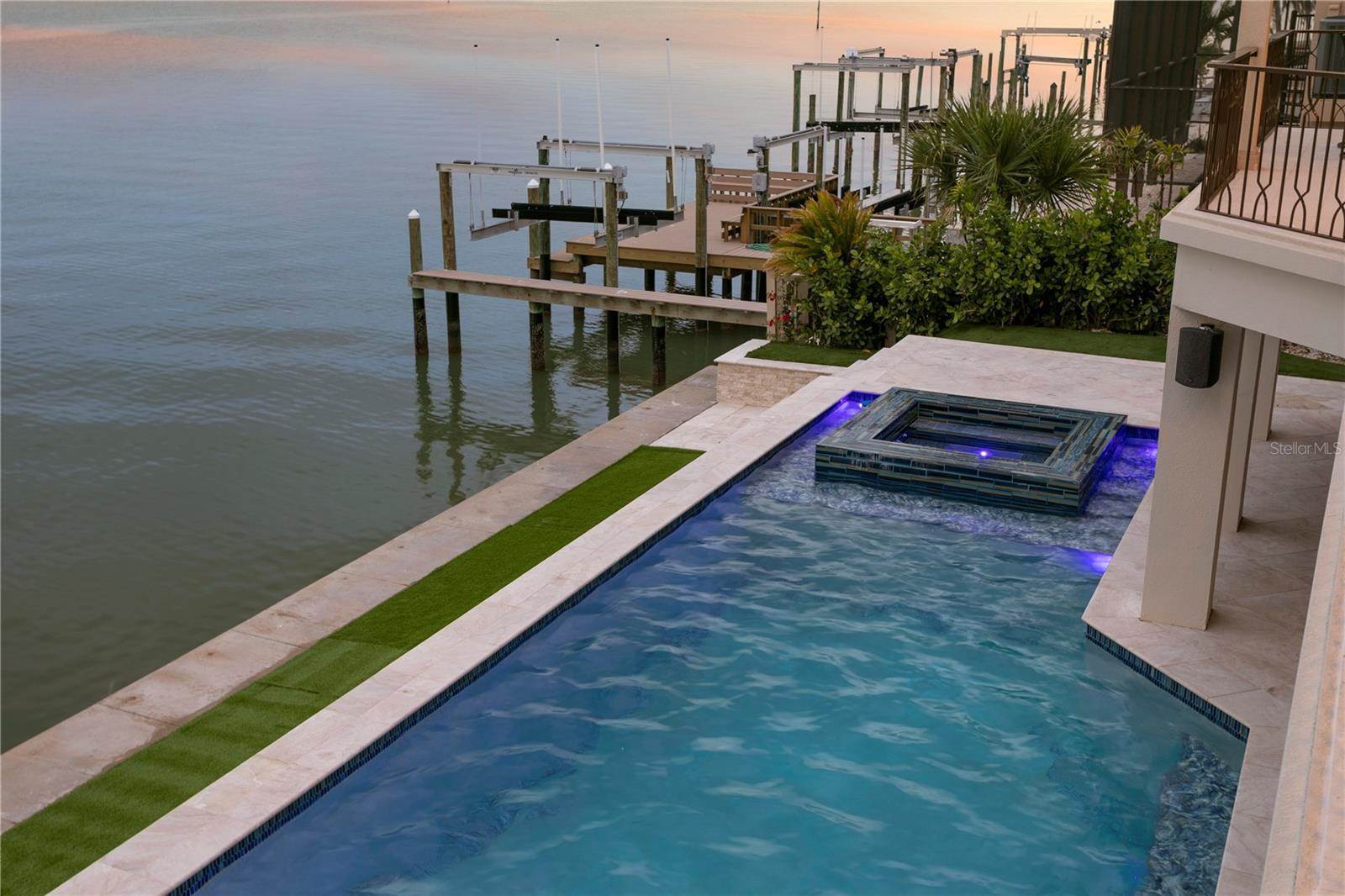 5939 Bayview Circle South, Gulfport, FL 33707