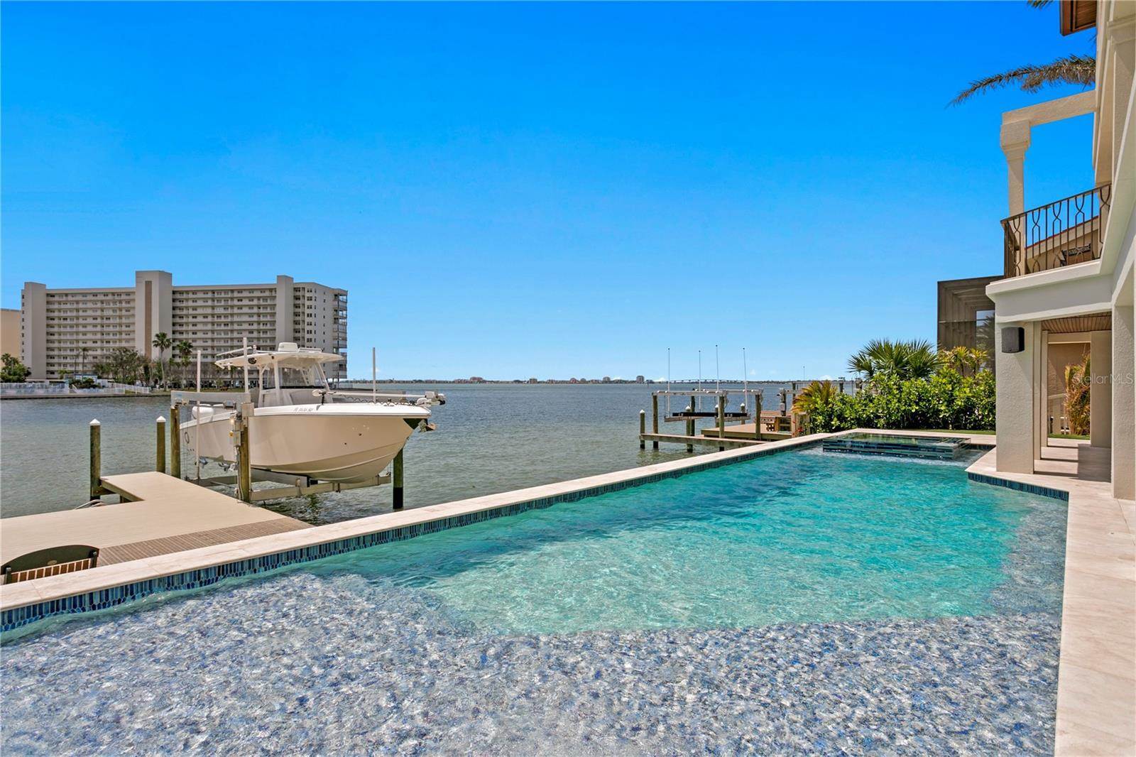 5939 Bayview Circle South, Gulfport, FL 33707