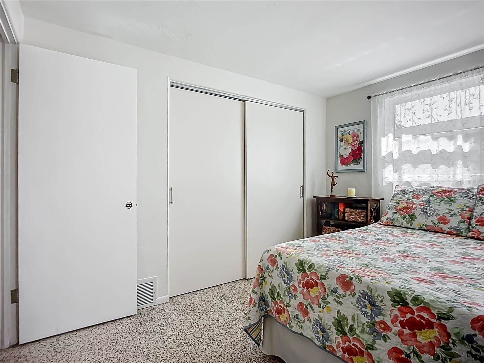 2108 Lee Lane, Sarasota, FL 34231