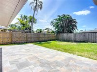 2108 Lee Lane, Sarasota, FL 34231