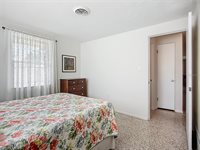 2108 Lee Lane, Sarasota, FL 34231