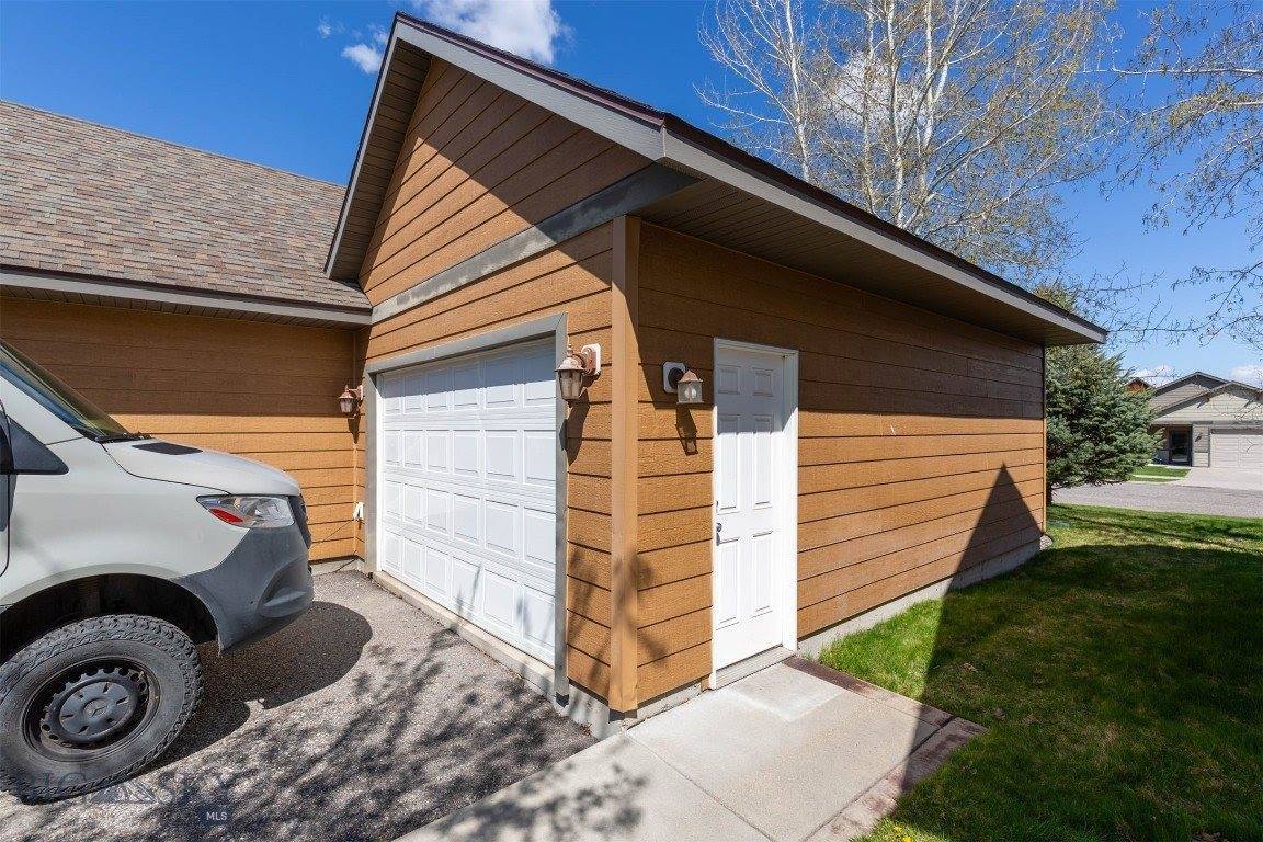 3858 Annie Street, Bozeman, MT 59718