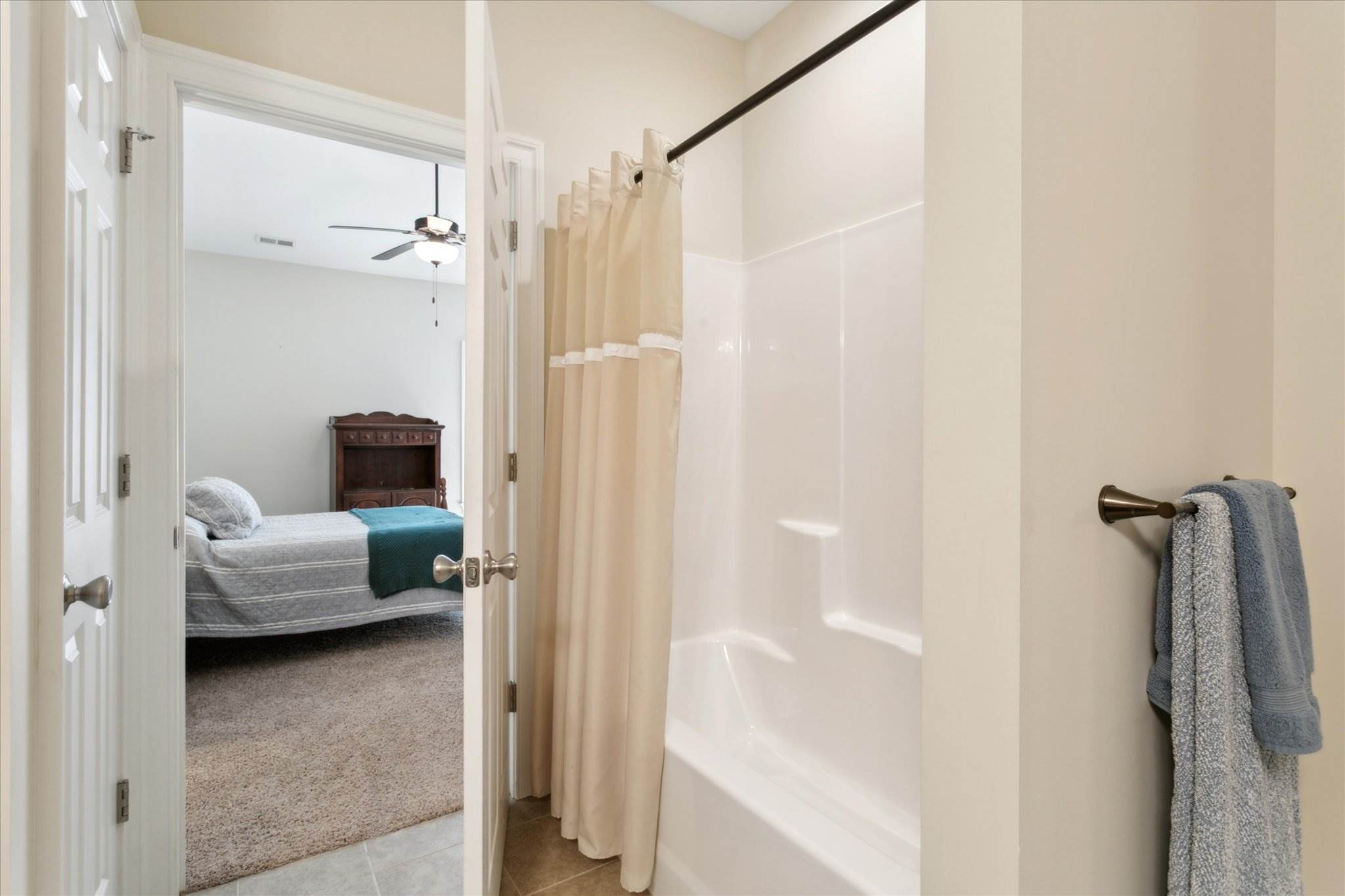 7407 Fiddlers Lane, Gloucester County, VA 23061