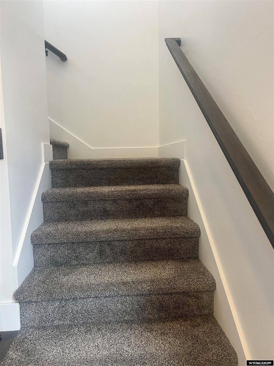 816 Sundance Avenue, Evanston, WY 82930