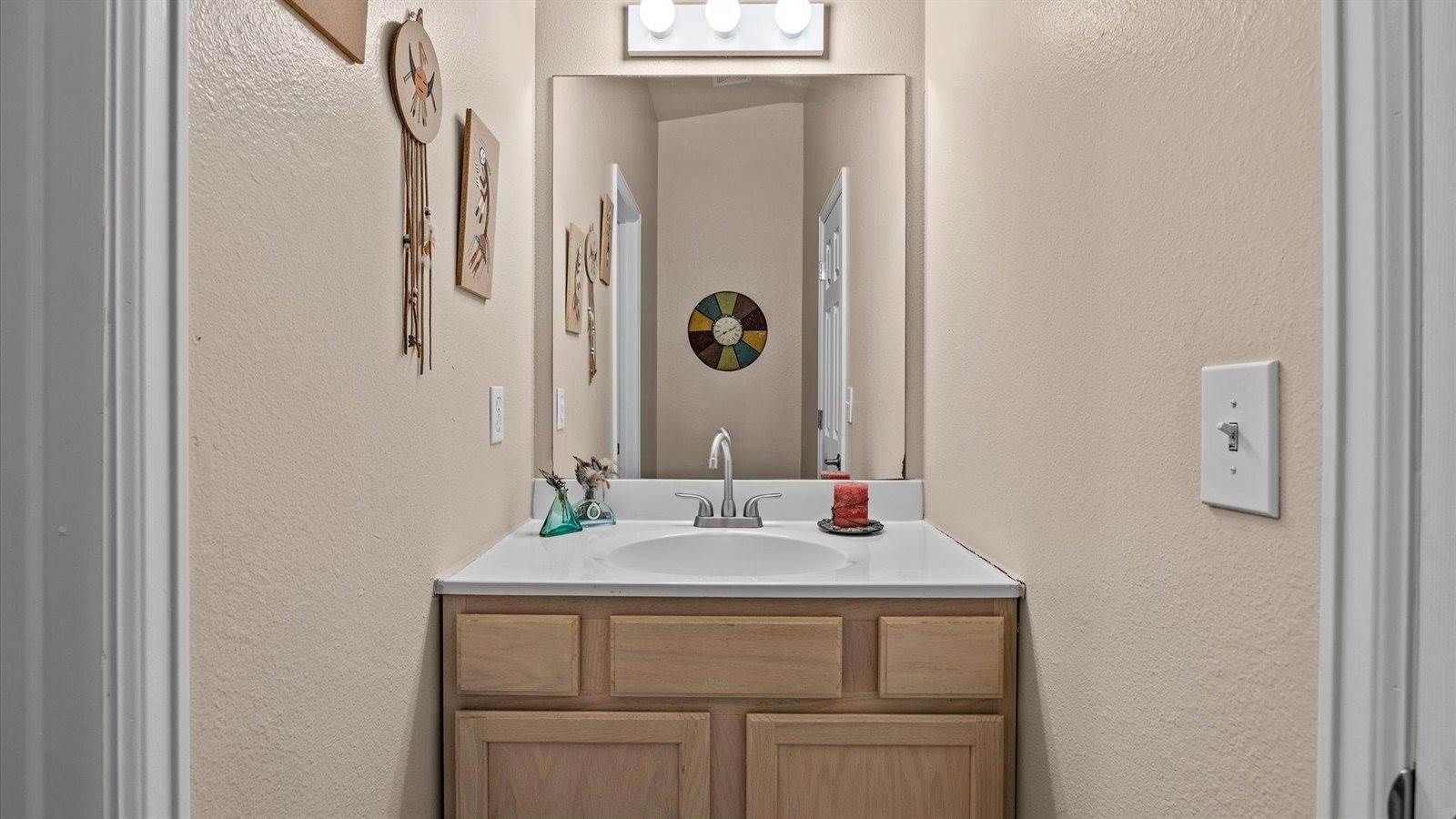 508 22 1/4 Road, Grand Junction, CO 81507