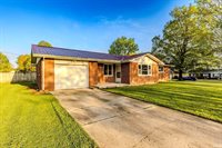 305 N Ellis Road, Muncie, IN 47303