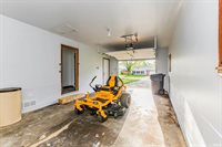 305 N Ellis Road, Muncie, IN 47303