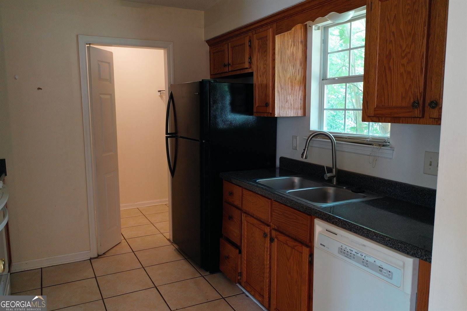 302 Kensington Circle, Warner Robins, GA 31093