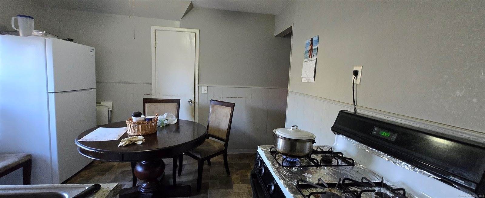 324 Mountain Grove, Bridgeport, CT 06605