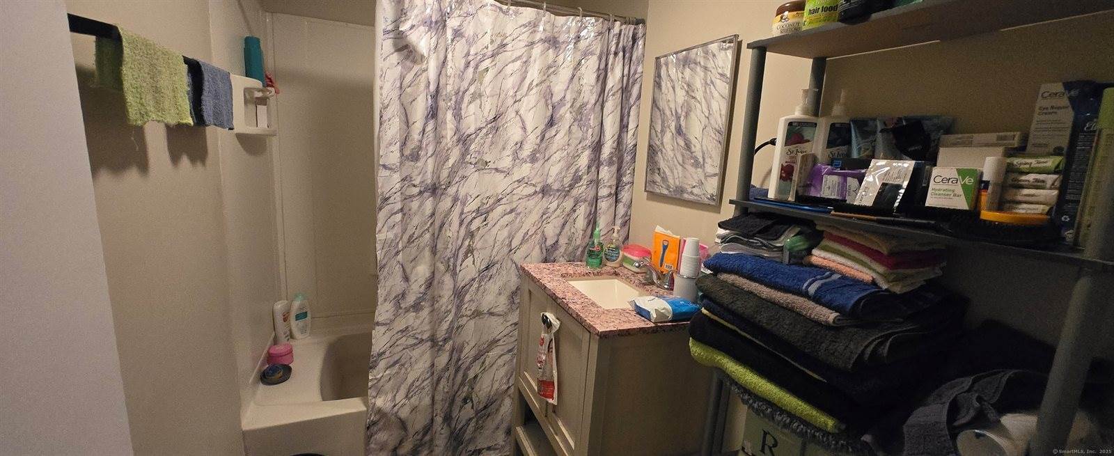 324 Mountain Grove, Bridgeport, CT 06605