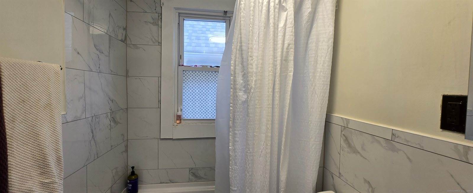 224 Denver, Bridgeport, CT 06605