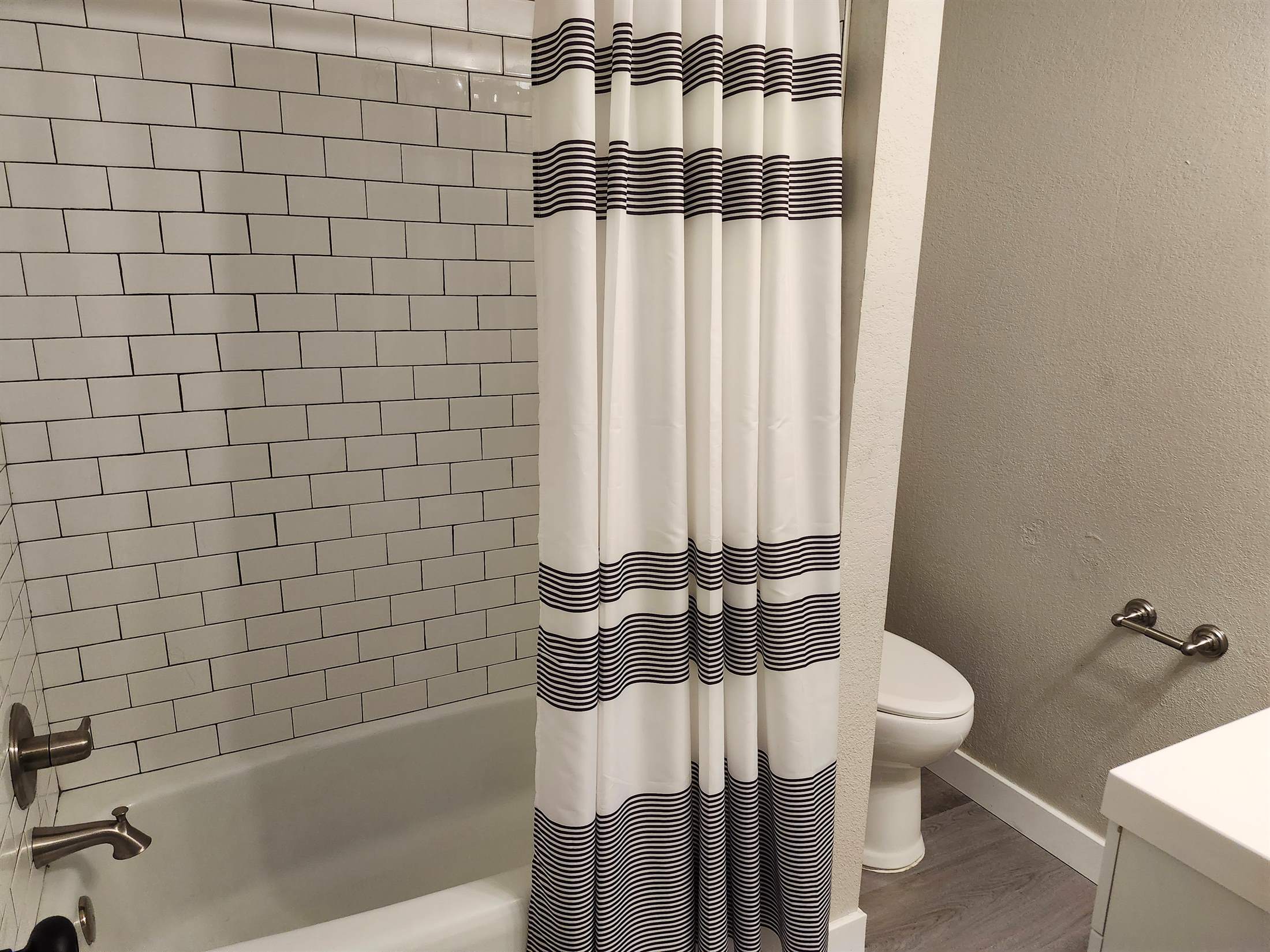 606 Renee Dr, Andover, KS 67002