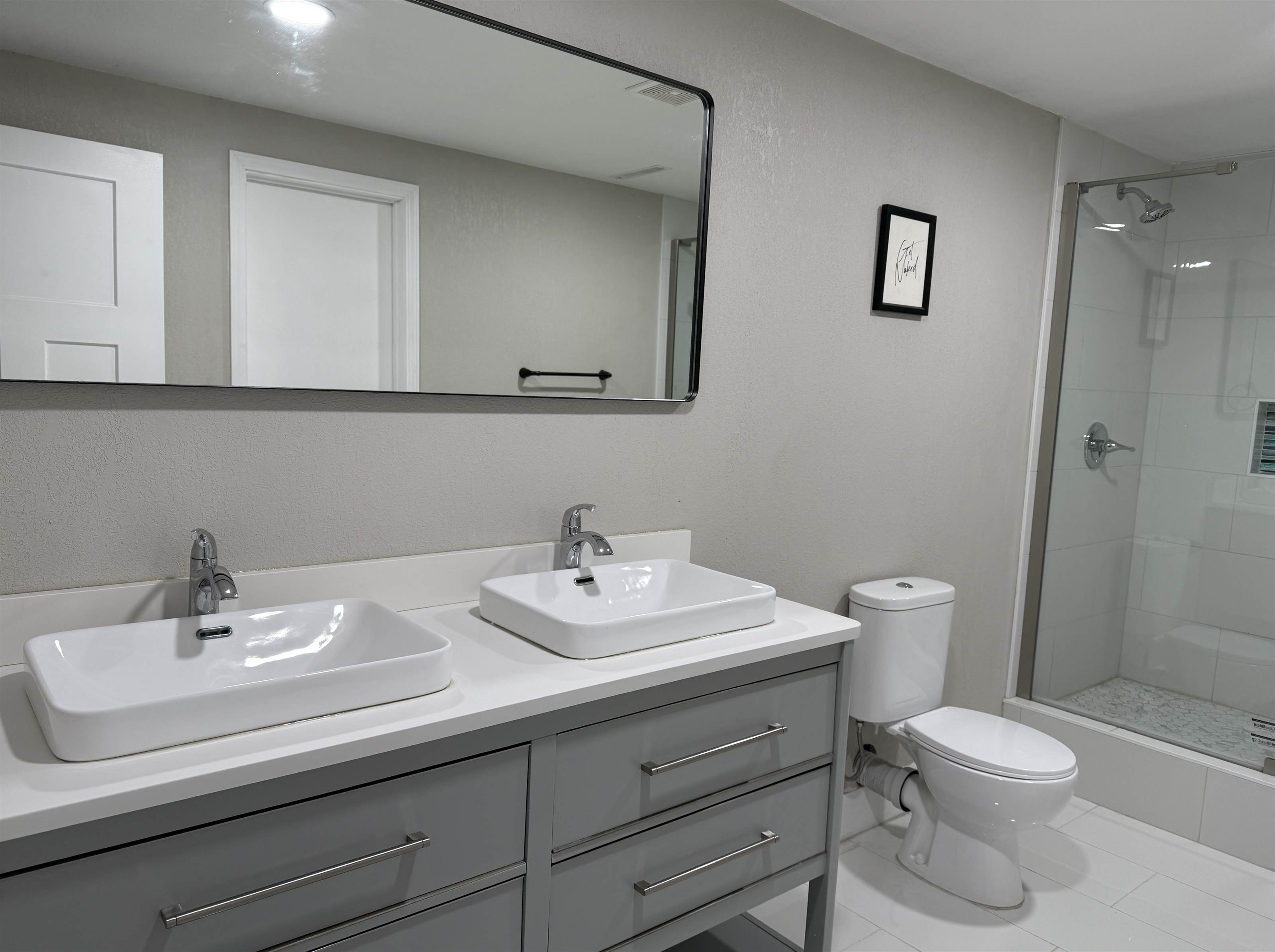 606 Renee Dr, Andover, KS 67002